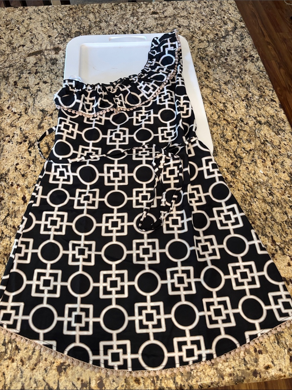 Mud Pie Black & White Geometric One-Shoulder Dress women’s L